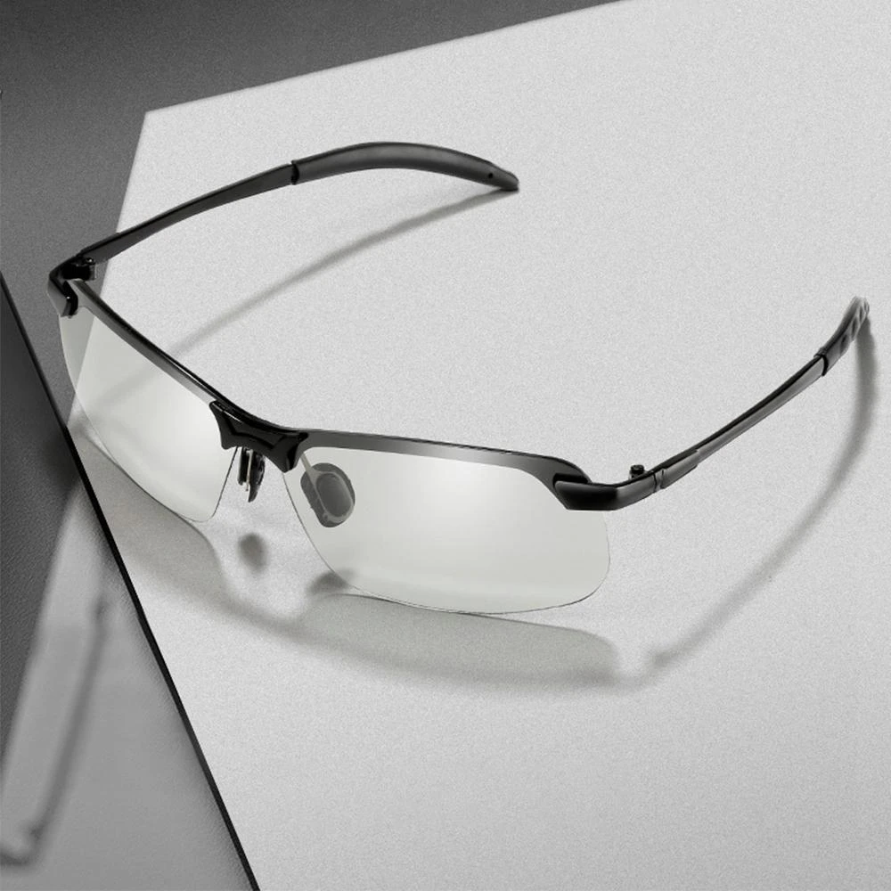 Unisex Photochromic Polarized Anti-Glare Sunglasses