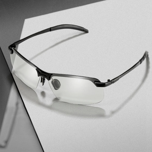 Unisex Photochromic Polarized Anti-Glare Sunglasses