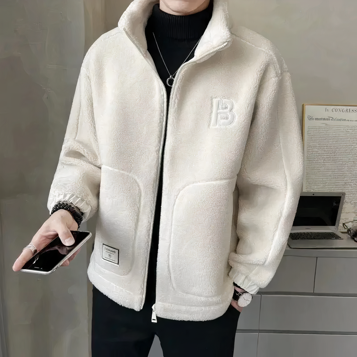 Warm Fleece Jacket - Thermal Comfort and Winter-Ready Style