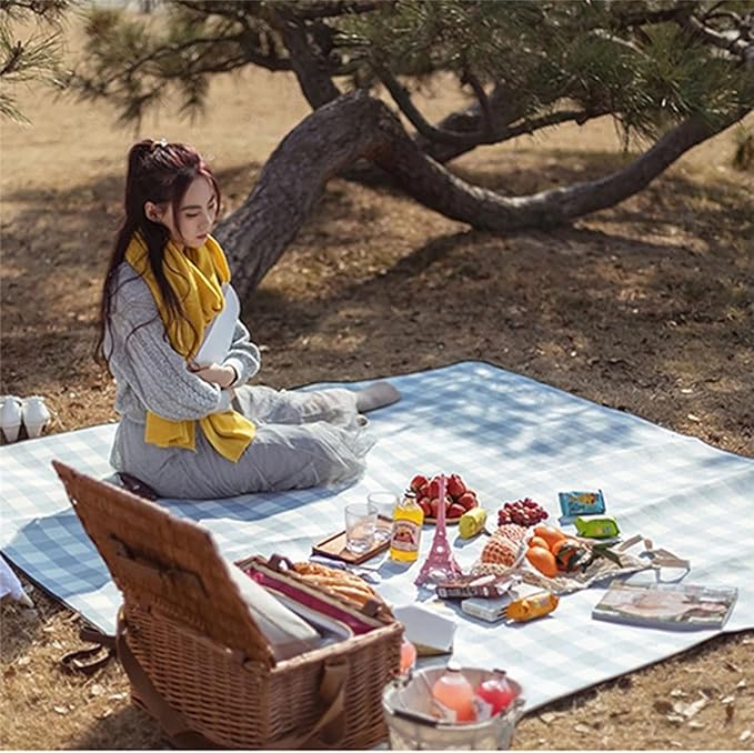 Water-Resistant Foldable Picnic Blanket - Outdoor Camping