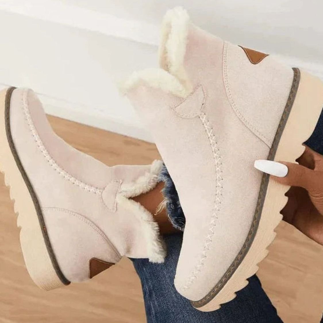 Women's Faux-Fur Lined Slip-On Warm Winter Ankle Boots