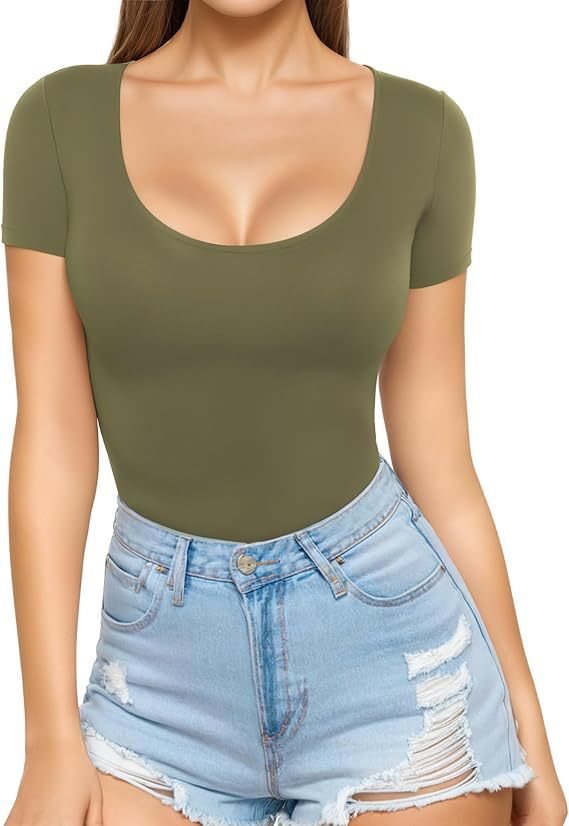 Women's Fitted Short-Sleeve Bodysuit with Scoop Neck and Seamless Design