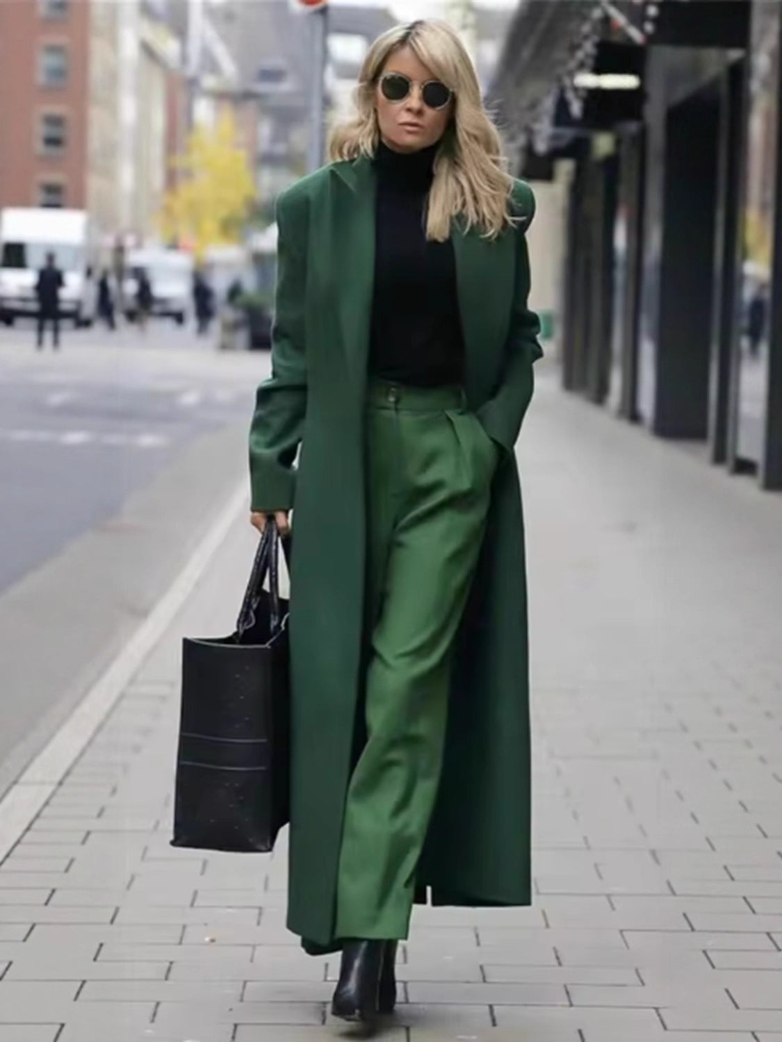 Women's Long Double-Breasted Wool Coat with Deep Pockets
