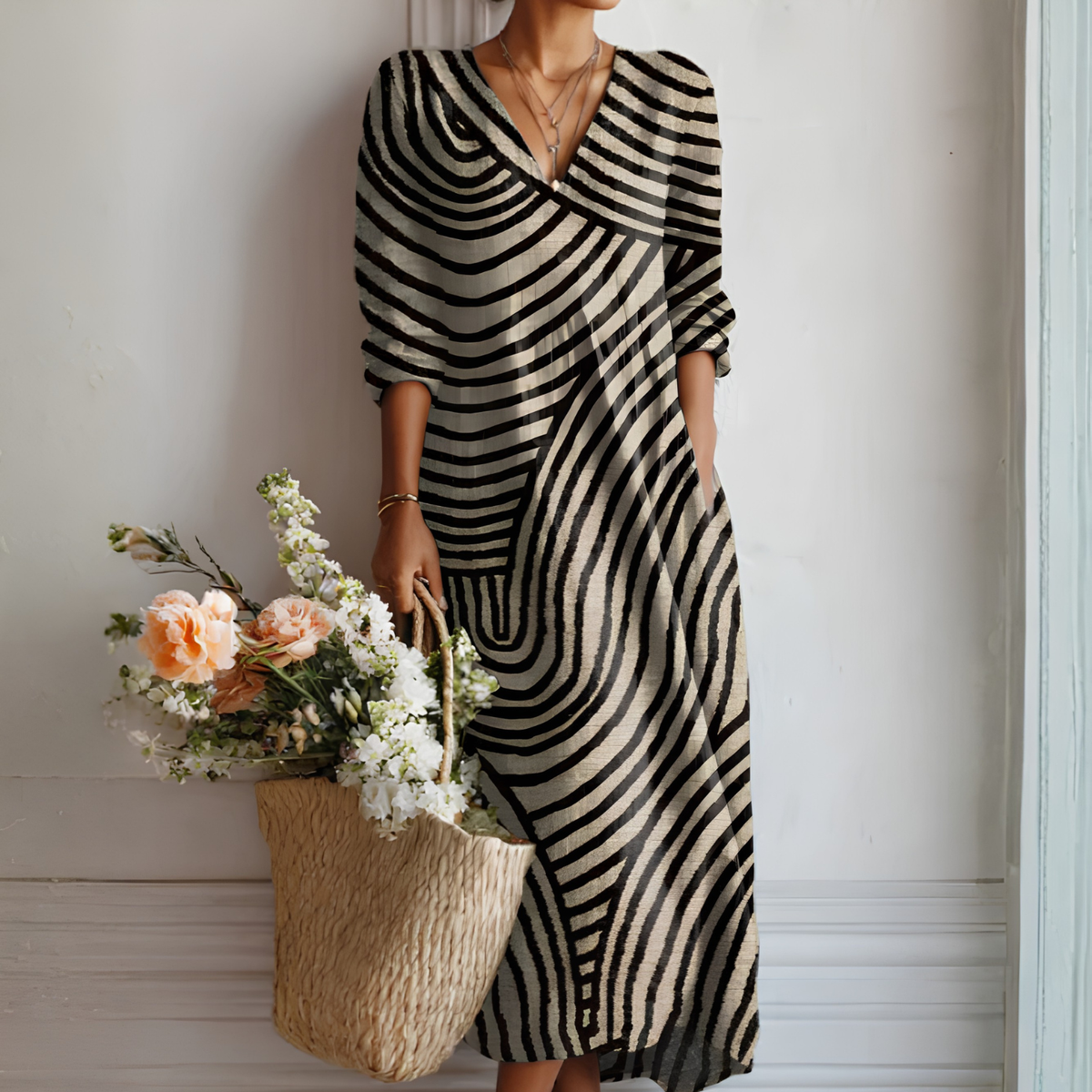 Women's Long-Sleeved Dress