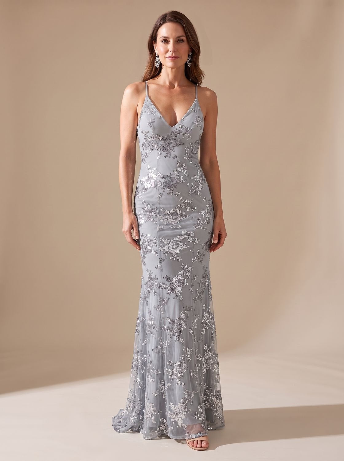 Women's Sequin Mermaid Maxi Christmas Party Dress with Spaghetti Straps and V-Neck