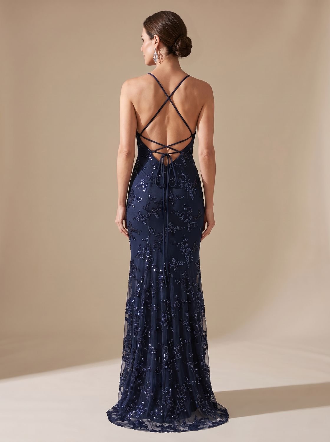Women's Sequin Mermaid Maxi Christmas Party Dress with Spaghetti Straps and V-Neck