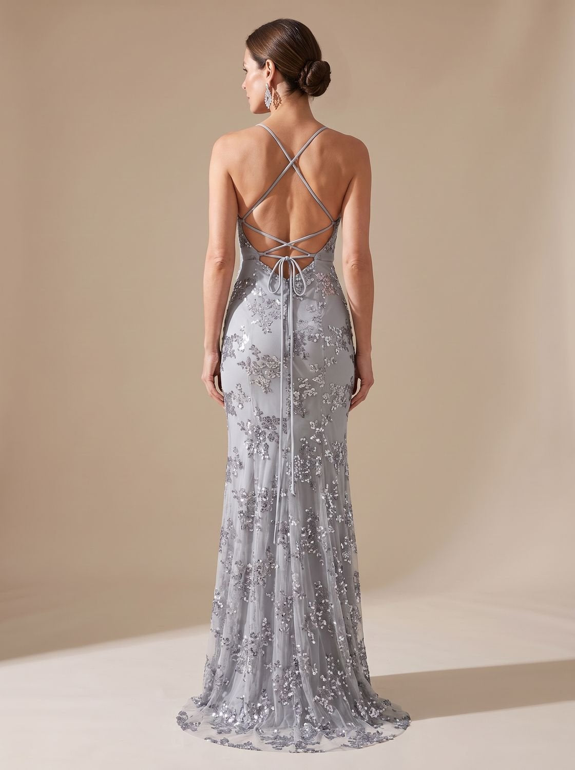 Women's Sequin Mermaid Maxi Christmas Party Dress with Spaghetti Straps and V-Neck