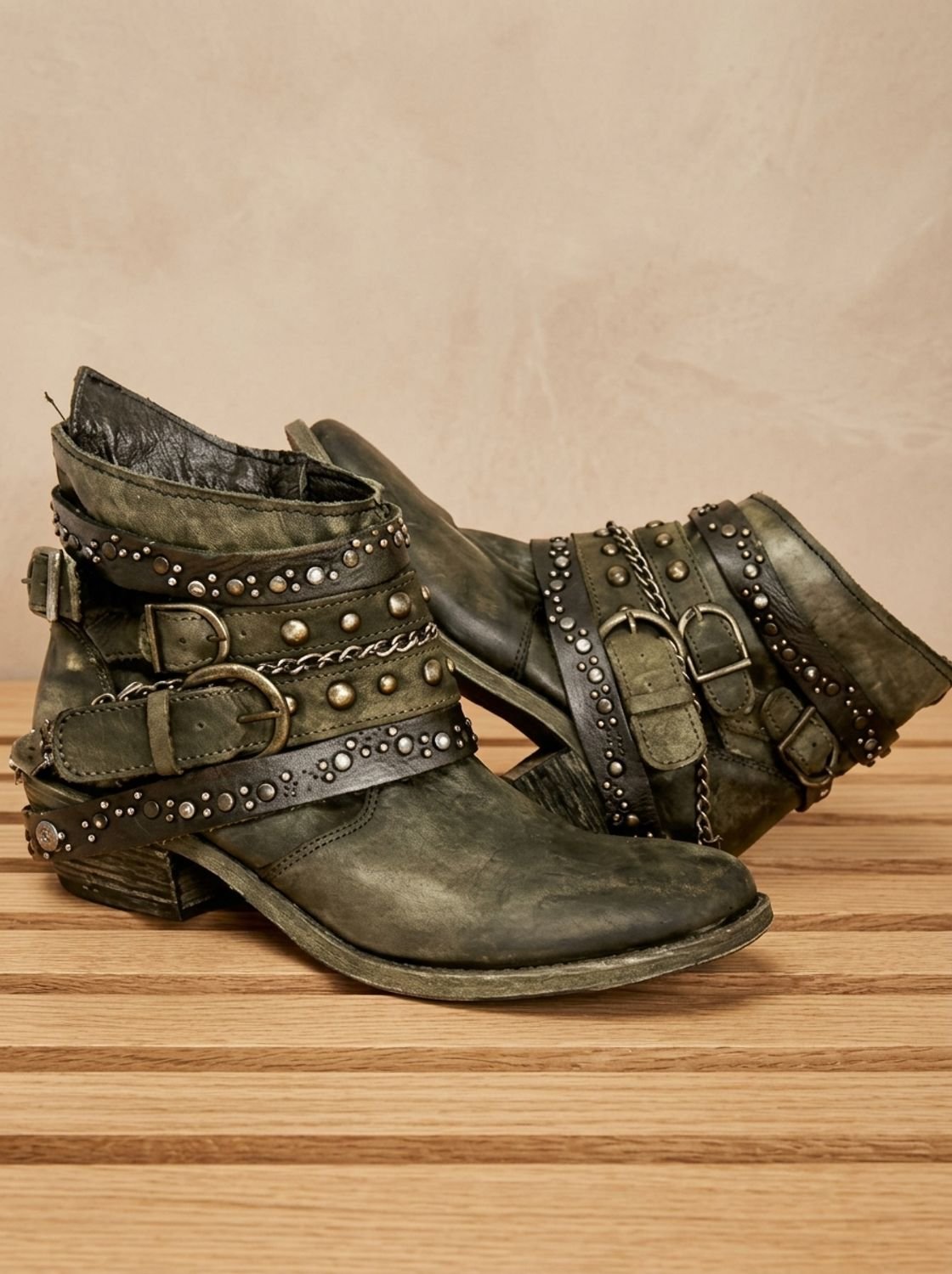Women's Vintage Studded Buckle Strap Western Ankle Boots