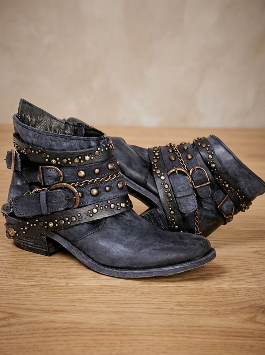 Women's Vintage Studded Buckle Strap Western Ankle Boots
