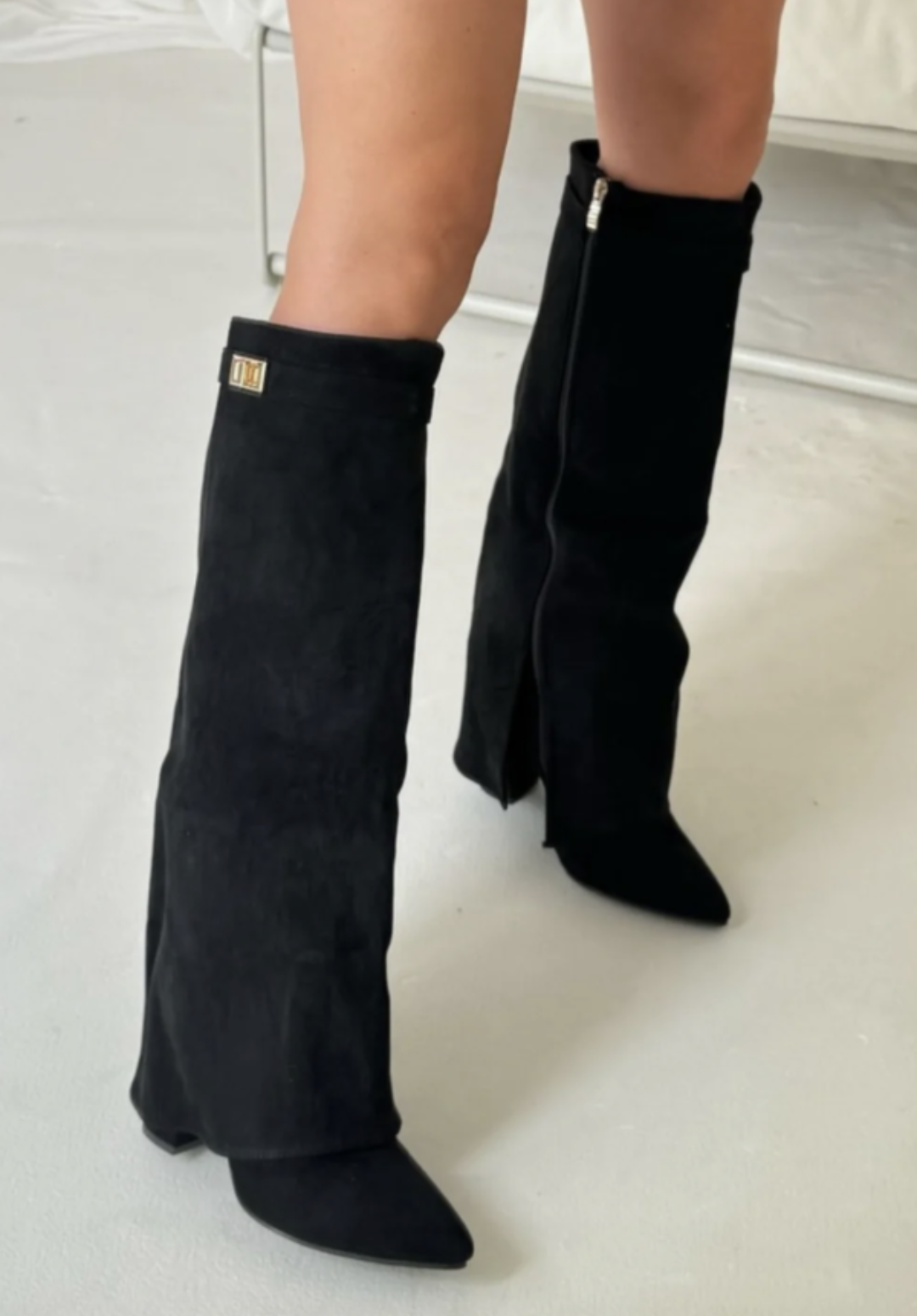 Women's Winter Boots - Trendy & Comfortable